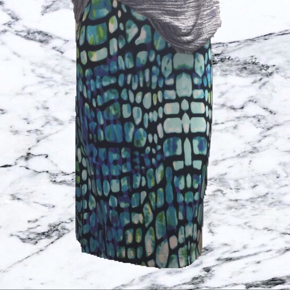 Worthington Stretchy Pencil Skirt.